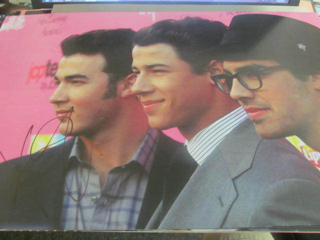 Nick Jonas Jonas Brothers Signed 11x17 Photo COA